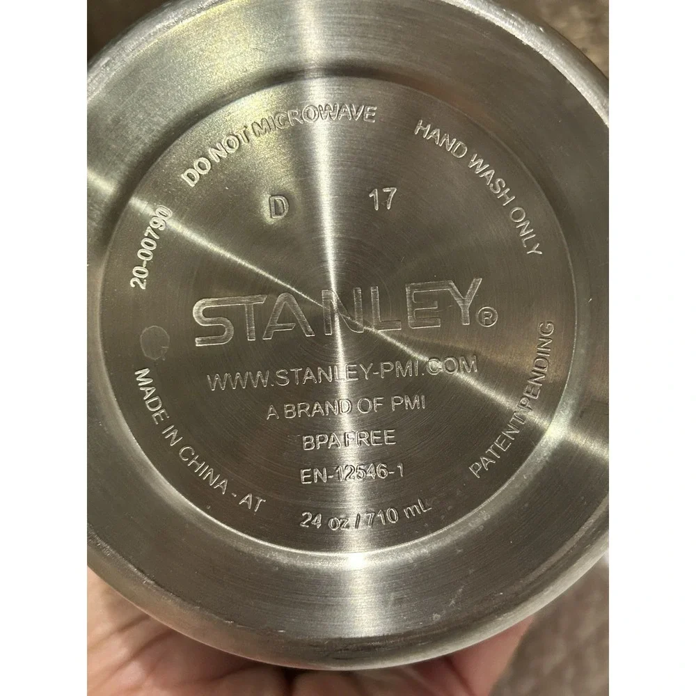 Stanley 24 oz Vacuum Insulated Food Jar EUC - Picture 5 of 7